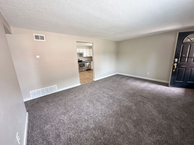 2567 Jellison St Unidad 2567