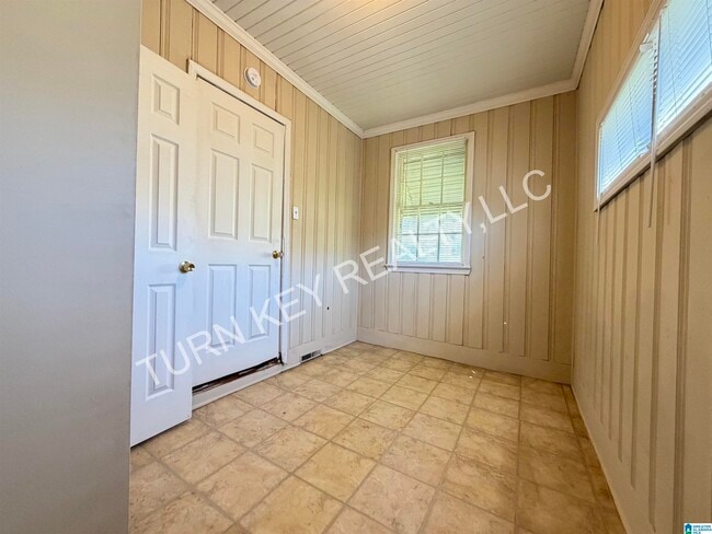 Photo - 305 McPherson Ave