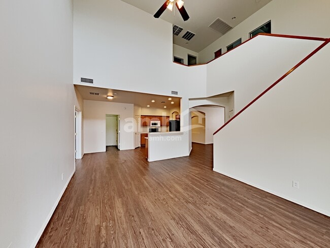 Photo - 2120 S Archer