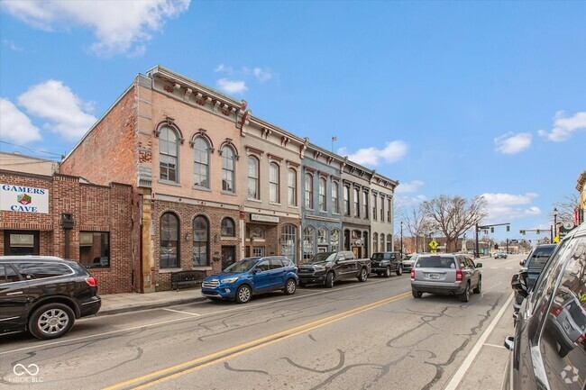 Building Photo - 77 E Jefferson St Rental