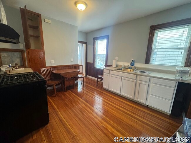 Photo - 32 Cedar St Unidad 3