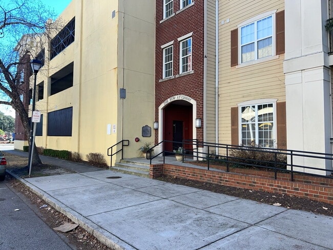 Building Photo - Ghent Condo Unit #221