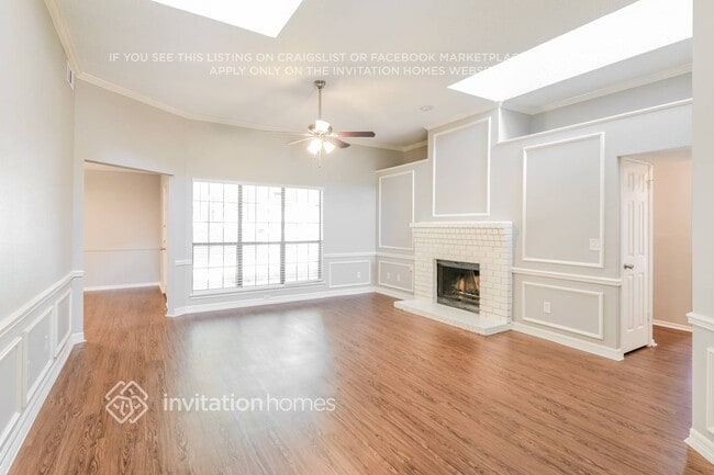 Photo - 5221 Hollow Bend Ln