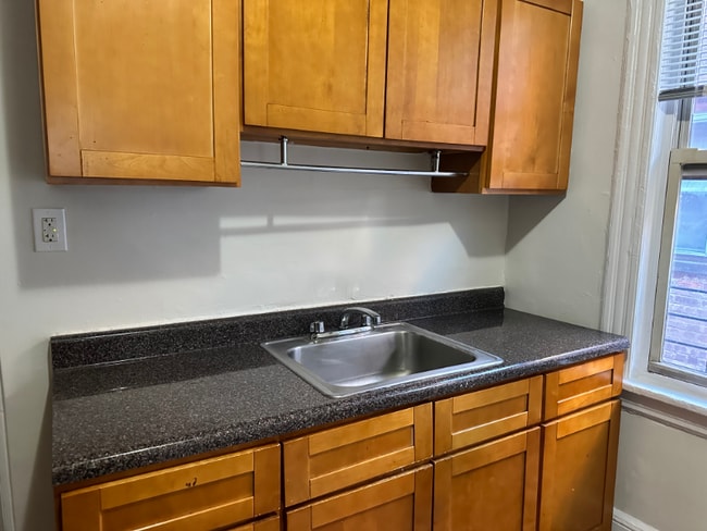 Photo - 377 Madison St Unidad 10