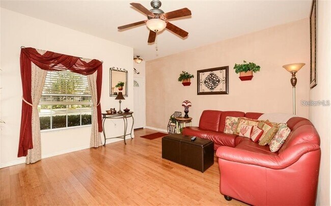7685 Plantation Cir Unit B