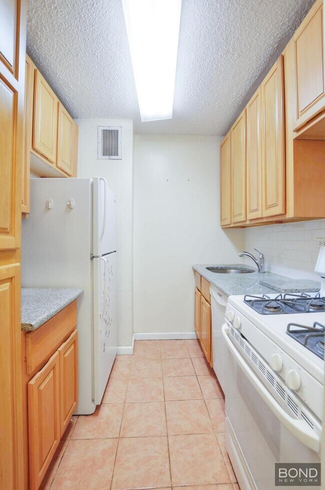 Photo - 1 bedroom in New York NY 10128 Unit 27D