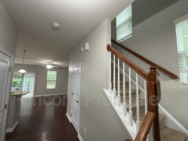 Photo - 1200 Grace Point Rd