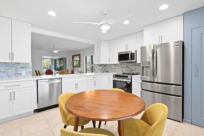 Photo - 5172 SE Club Way Unit 207