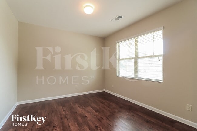 98 Westin Way