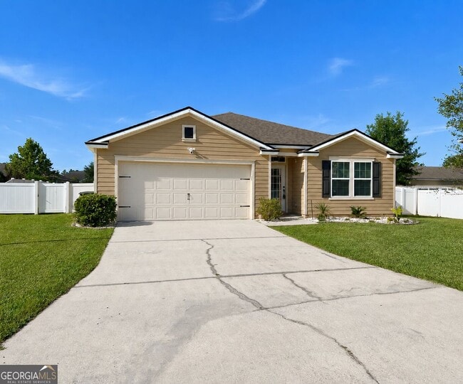 Photo - 204 Hayworth Ct