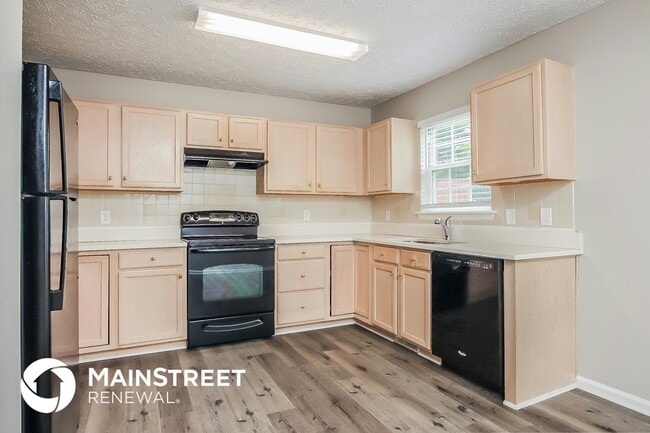 Photo - 2215 Springhill Ave