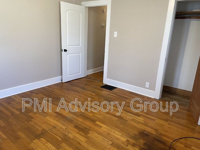 Photo - 1261 SW Wayne Ave