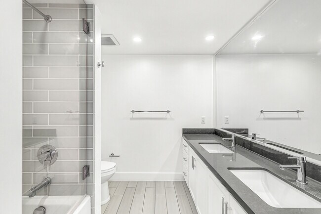 Photo - 131 South Maple Drive