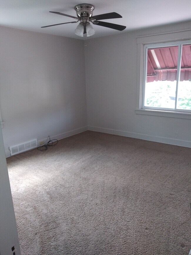 Bed room 1 - 218 Emerson Unit 2nd floor