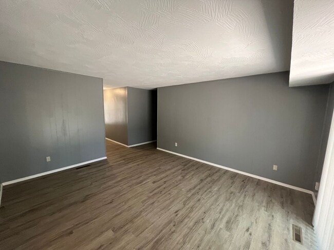 Photo - 3 bedroom 1.5 bath Available now!