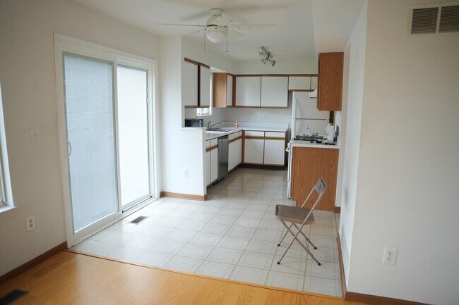 22115 Pasadena Ln