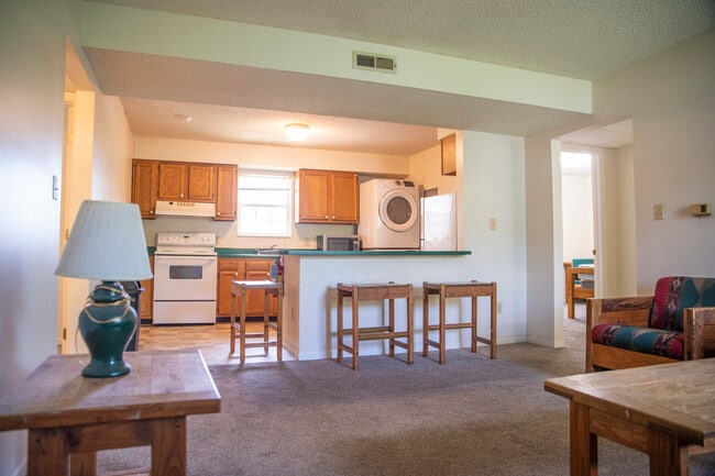 Photo - 15 S Shafer St