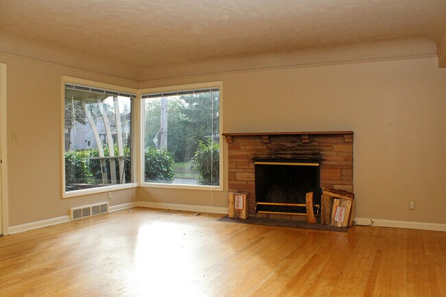 Photo - 5112/5116 NE 32nd Ave. Unidad 5112