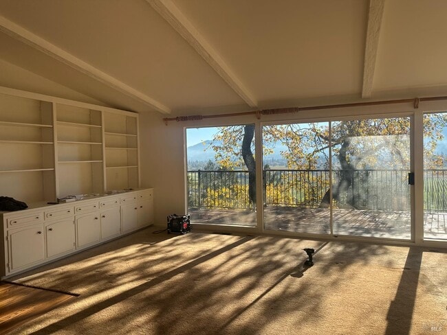 Photo - 121 Knoll Pl