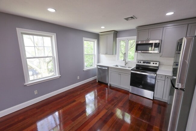 Photo - 70 Mt Hope St Unit 2