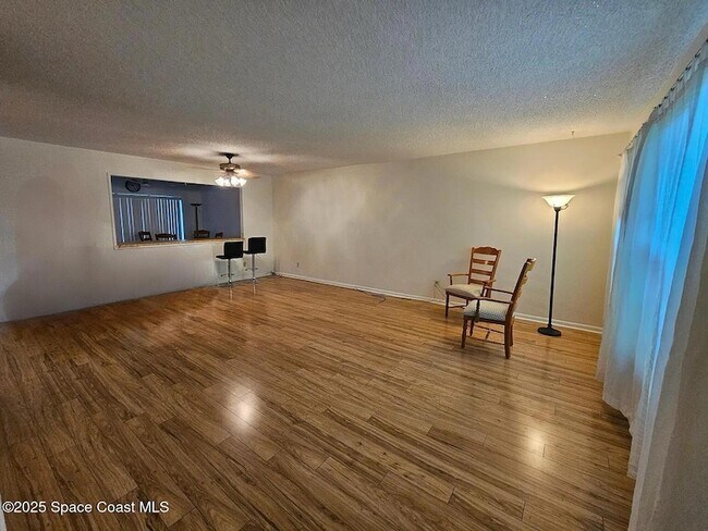 Photo - 435 Dove Ln Unit 810