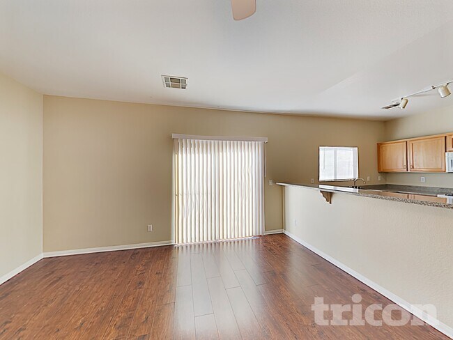 Photo - 1590 Johnny Loftus Ct