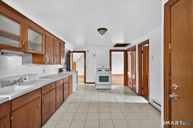 Photo - 253 Olivia St Unit 3rd Fl