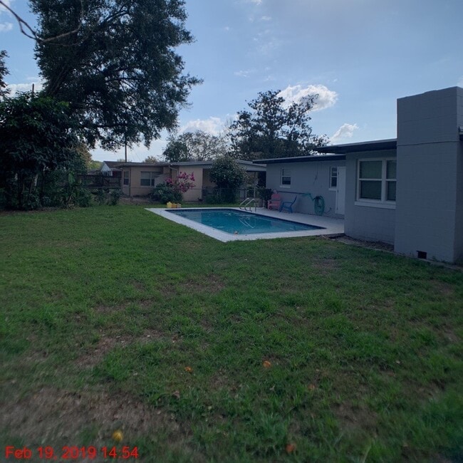 Photo - Charming 3 Bedroom 1.5 Bathroom POOL Home in Orlando!!