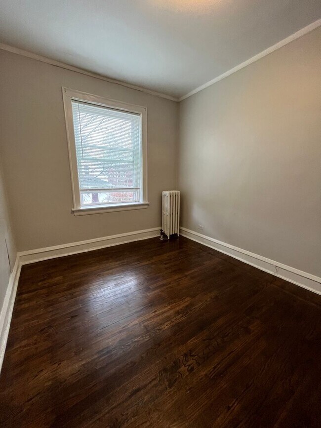 Photo - 1527-29 Greenleaf Street Unit 2W