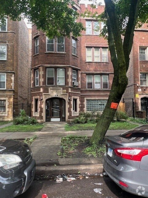Building Photo - 8116 S Ingleside Ave Rental