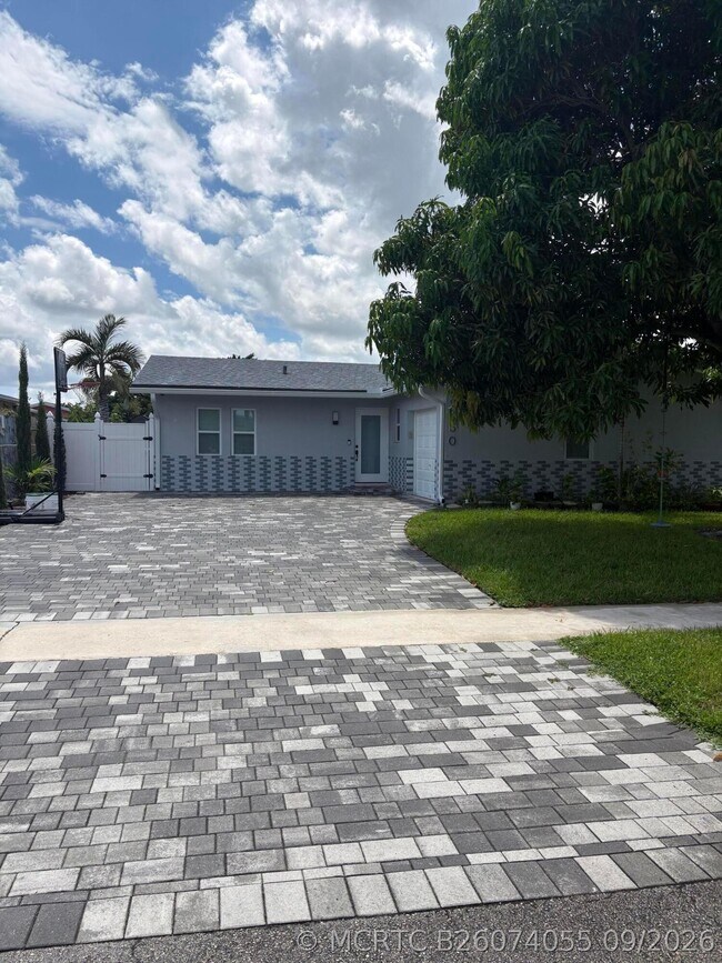 Photo - 8250 SW 8th Ct