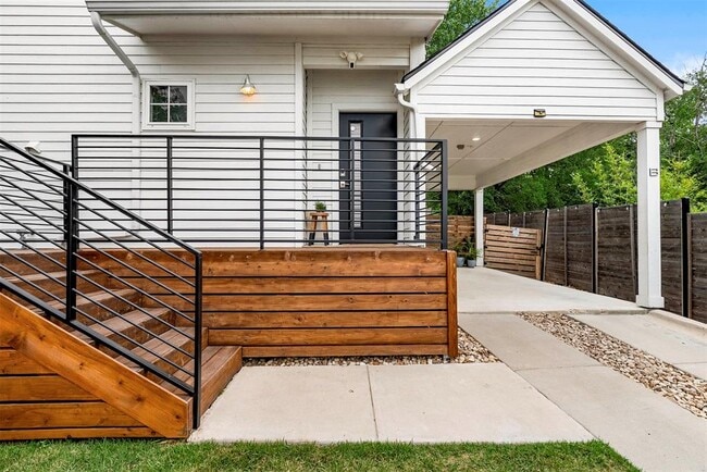Photo - 1213 Eleanor St