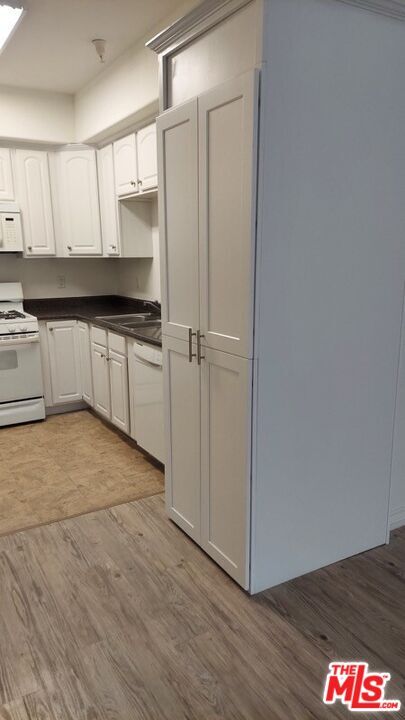 Photo - 1412 Colby Ave Unit 307