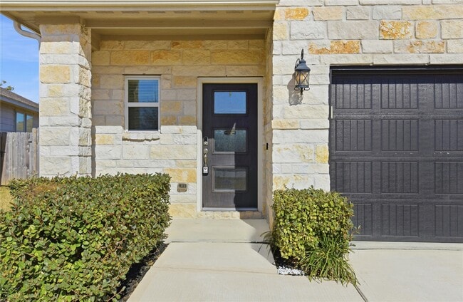 Photo - 18508 Meadow Point Ln