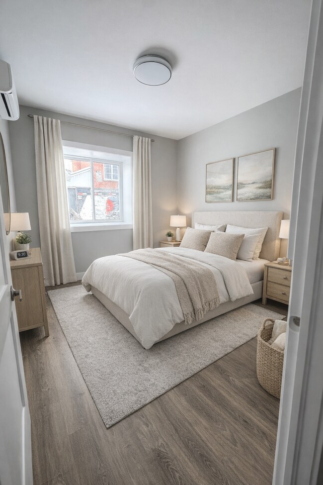 Photo - Unit E3- 199 Pine Street Tay Ontario L0K 2C0 Unité E3