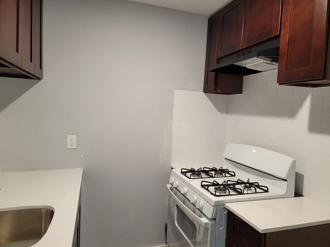 Photo - 10209 Wiggins St Apartment Unit 1