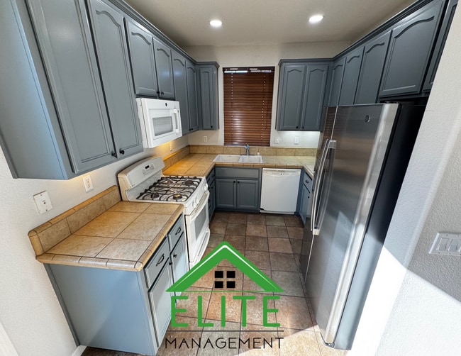 Photo - Beautiful 3 Bedroom, 2 Bath Home in Desira...