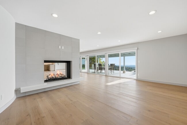 Photo - 5527 Burning Tree Dr