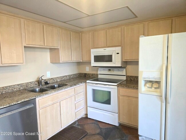 Photo - 1145 N Shannon Ave Unit 33