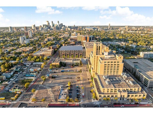 Photo - 2929 Chicago Ave Unit 1003