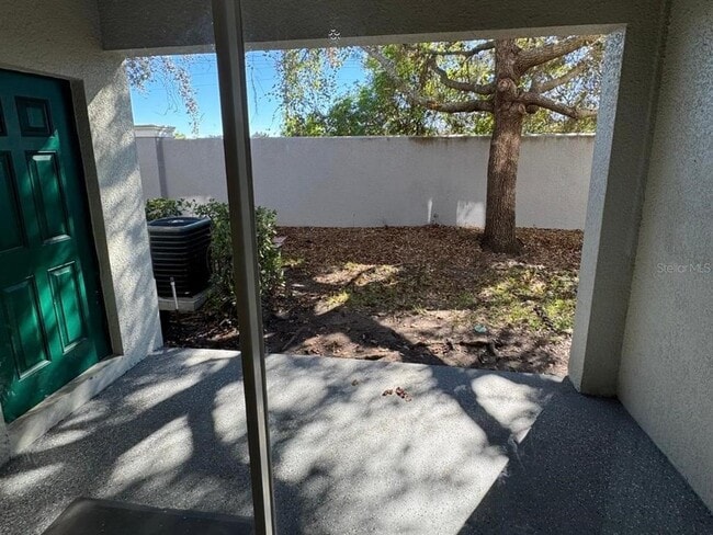 Photo - 10608 Savannah Wood Ct