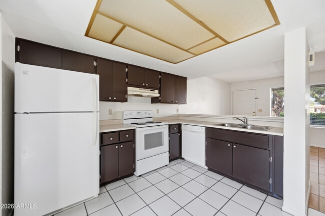 19601 N 7th St Unit 1008