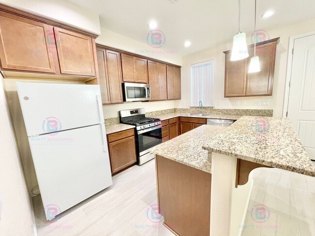 Photo - Comfort Meets Convenience in This Beautiful Two-Story Condo with Spacious Living Areas