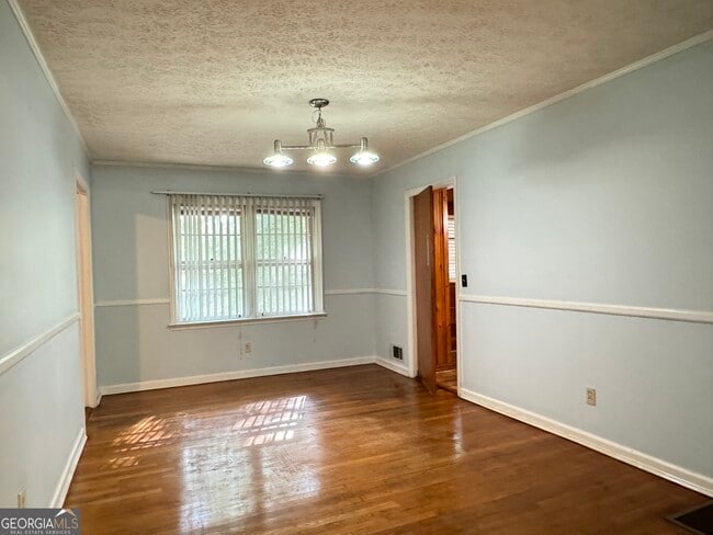 Photo - 222 Pineview Dr