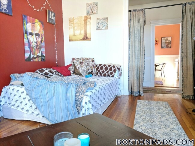 Photo - 1350 Commonwealth Ave Unidad 17
