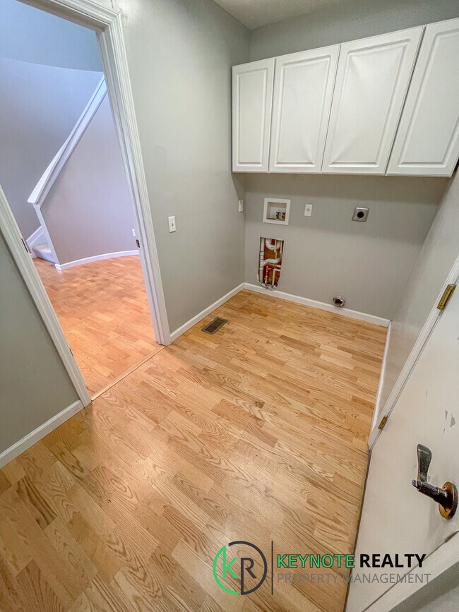 Photo - 7691 Harwood Ct