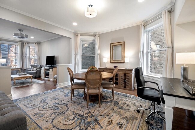 Photo - 2253 W Giddings St Unit 1