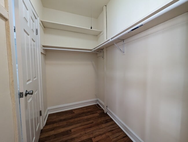 Photo - 2536 N Sawyer Ave