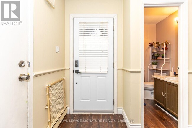 Photo - 700 Harmony Rd N