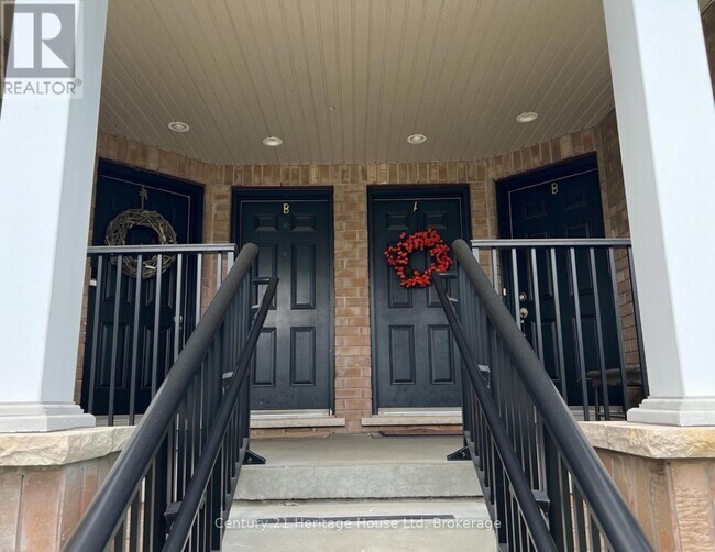 Photo - 654 Woodlawn Rd E
